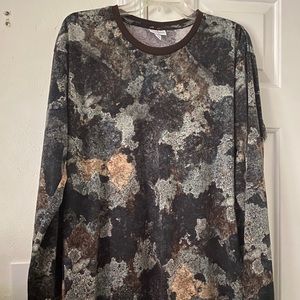 LuLaRoe long sleeve t-shirt